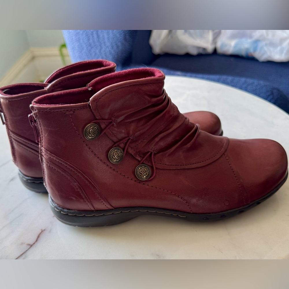 Rockport Cobb Hill Burgundy Leather Ruched Ankle Boots with Buttons  6